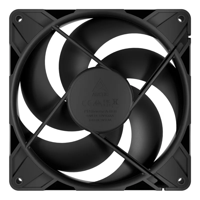 ARCTIC Freezer P14 Pro Reverse - 3 rinkinys - 140 mm A-RGB PWM ventiliatorius su kabelių skirstytuvu