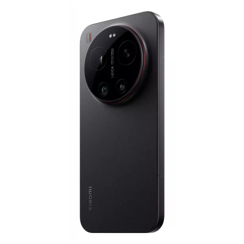 Išmanusis telefonas Xiaomi 17 Ultra, 6,9 colio (17,5 cm), Snapdragon 8 Elite Gen 5, 16 GB RAM, 512 GB, 50 MP triguba kamera, 6000 mAh, juoda
