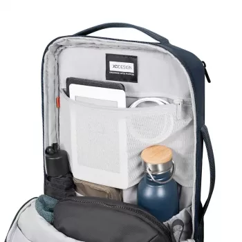 Kuprinė XDDESIGN Air Backpack NAVY P706.3225 — 15 l, tinka iki 15,6 colio (39,6 cm), užrakinamas pagrindinis slankiklis