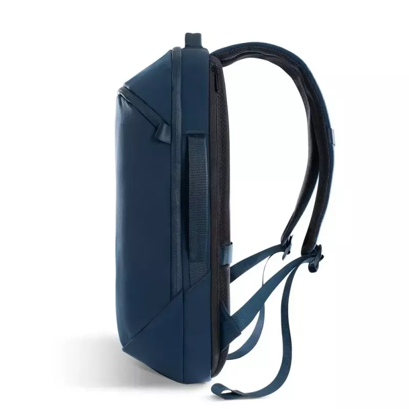 Kuprinė XDDESIGN Air Backpack NAVY P706.3225 — 15 l, tinka iki 15,6 colio (39,6 cm), užrakinamas pagrindinis slankiklis