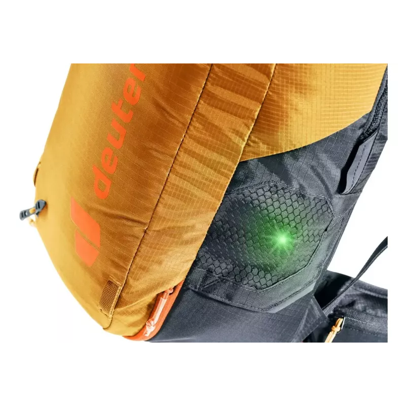 Krepšys DEUTER Alproof Lite 20 SL — lengva 20 l moterims pritaikyta kuprinė