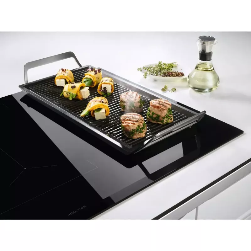 Electrolux EIV734 Juoda Built-in 68 cm Zone induction hob 4 zone(s)