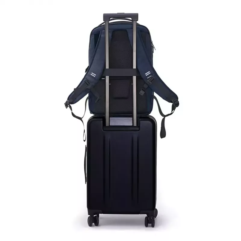 Nešiojamojo kompiuterio kuprinė XDDESIGN Bizz Navy — atspari vandeniui, lengva, modelis P705.935
