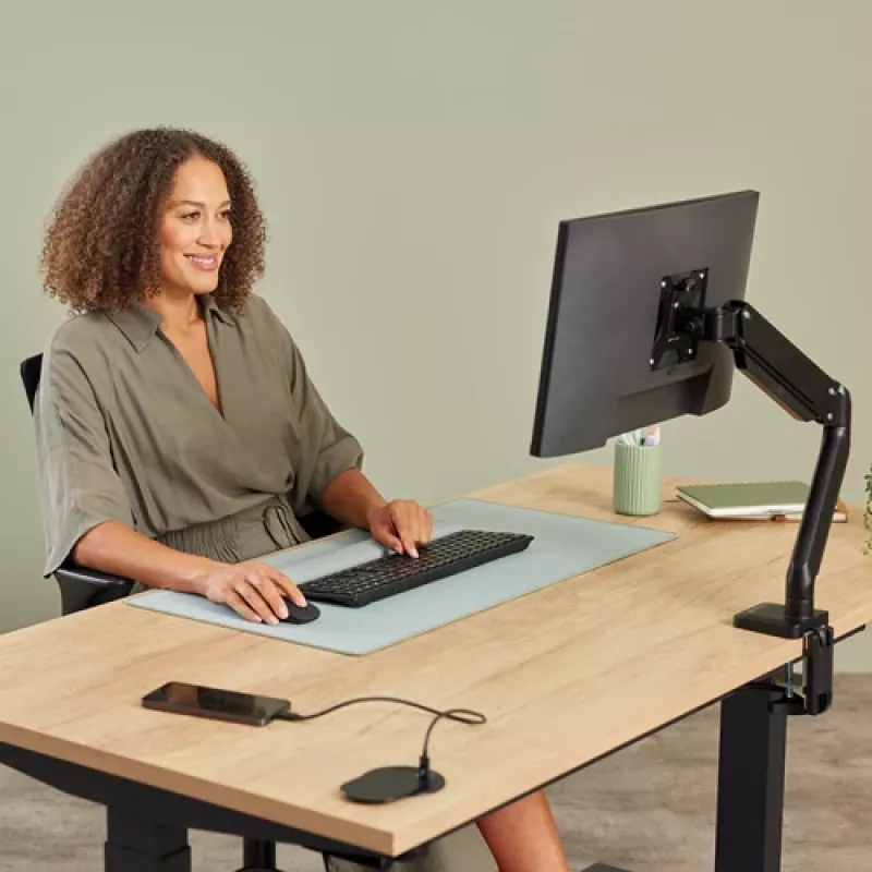 Fellowes 100137177 maitinimo prailgintuvas 2 m 1 kintamosios srovės lizdas (-ų) Vidaus Juoda