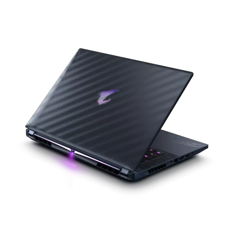 Nešiojamas kompiuteris Gigabyte AORUS Master 18 BZH Ultra 9 275HX 32 GB 2 TB W11 Pro RTX 5090 240 Hz