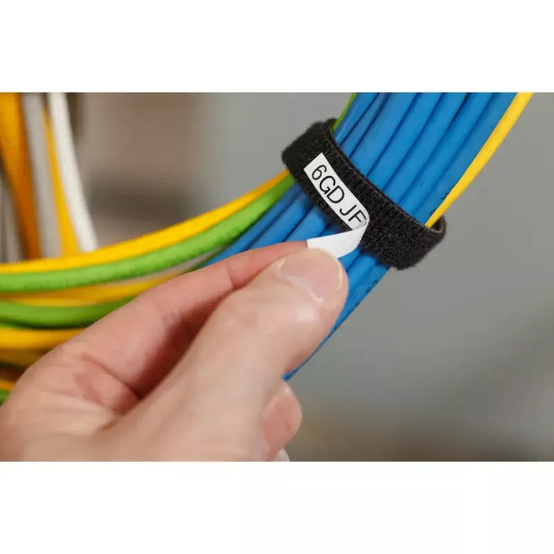 Lipnios nepertraukiamos spausdintuvo etiketės Brady M21-750-414 — 1,9 cm aukščio, juoda ant balto