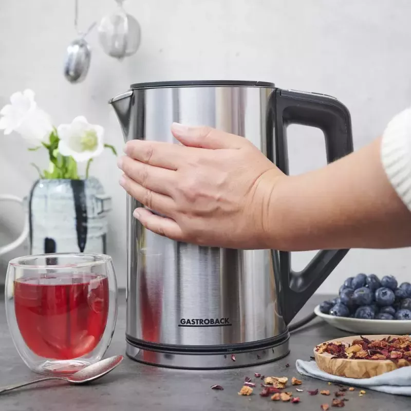 Elektrinis virdulys GASTROBACK Design Cool Touch 1,5 L 2200 W, nerūdijantis plienas / juoda