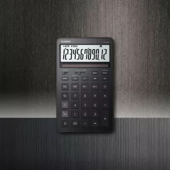 Stalinis skaičiuotuvas CASIO JW-200DQ – Pagrindinis, 12 skaitmenų, mokesčių ir pelno funkcijos, baterija/saulės energija, juodas