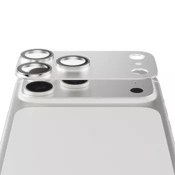 Kameros apsauga PanzerGlass Fender, skirta iPhone 17 Pro — sidabrinė, silikoninė, atspari įbrėžimams ir smūgiams