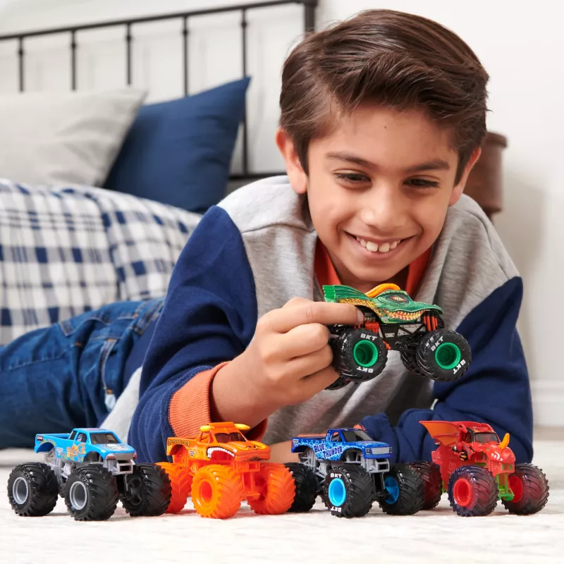 Monster Jam, oficialūs Batman prieš Megalodoną lieti metaliniai monstrų sunkvežimiai, mastelis 1:64, žaislai berniukams nuo 3 metų