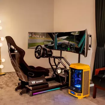 Lenktyninė kabina Thermaltake GR500
