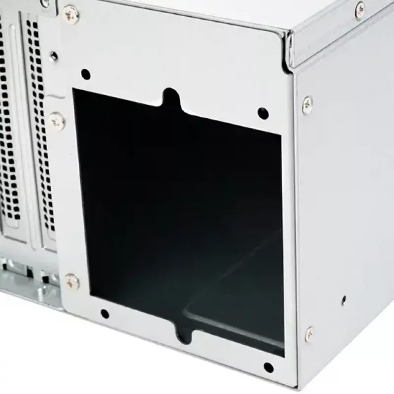 SILVERSTONE SST-RM31 stelažinis serverio korpusas — stelažinis formos faktorius, palaikymas SFX/SFX-L maitinimo šaltiniams, 2×3,5 colio + 2×2,5 colio nišos, USB 3.2 Gen1