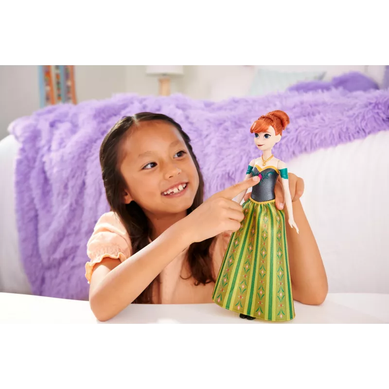 Disney Frozen Dainuojanti Anna lėlė dainuoja „For the First Time in Forever“ 4 kalbomis iš filmo