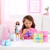 Barbie Party Unboxed augintinio gimtadienio serijos lėlė ir aksesuarai, „Party Stars“ rinkinys su 10 staigmenų