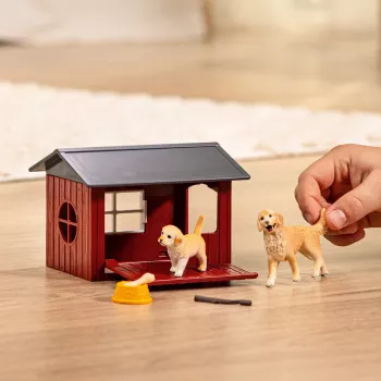 Animal Schleich FARM WORLD šunų būda su auksaspalviu retriveriu