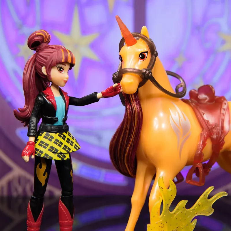 Unicorn Academy, Valentina & Cinder Power of Friendship rinkinys, velykinių dovanų idėja, lėlės ir vienaragių žaislai, permatomas balnas ir 2 galios priedai