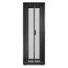 Laisvai pastatomas serverių stovas APC Easy Rack 48U (juodos spalvos) su stogu, ratukais, kojelėmis, 4 laikikliais, šoninėmis plokštėmis — 2258A x 800P x 1200G mm