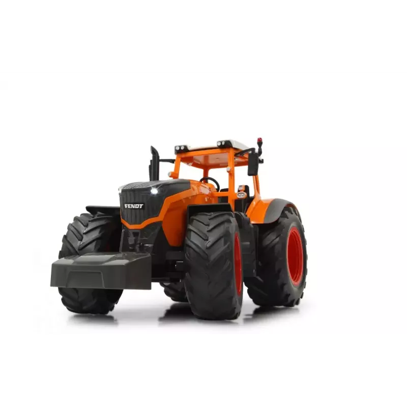 Traktorius Jamara Fendt 1050 Vario Municipal