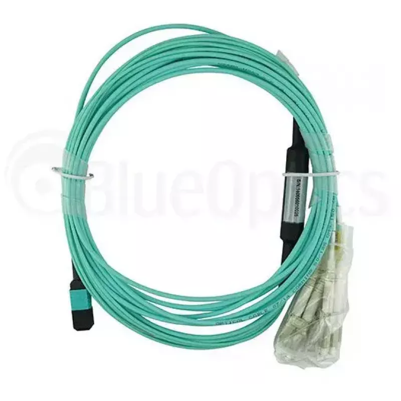 Šviesolaidinis kabelis BlueOptics MTP-4LC-M10M 10 m OM3 MTP į 4×LC pilnas dvipusis ryšys