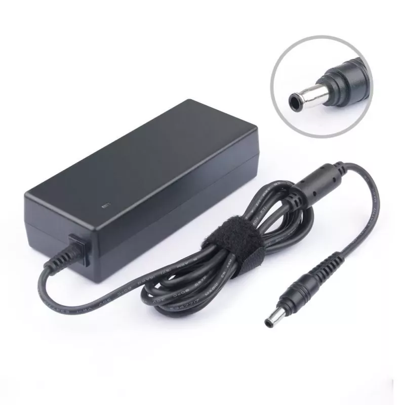 CoreParts MBA1141 maitinimo adapteris / keitiklis Vidinis 90 W Juodas