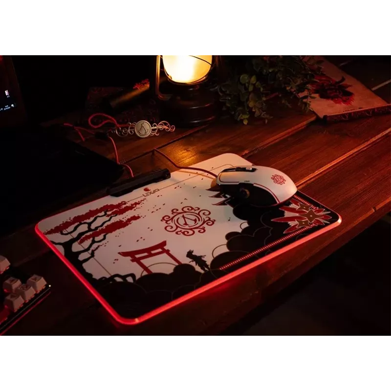 Lexip X Ubisoft - Assassin's Creed - Shadows pelė, dešiniarankė, optinė, USB Type-A, 12000 DPI, juoda, auksinė, raudona, balta