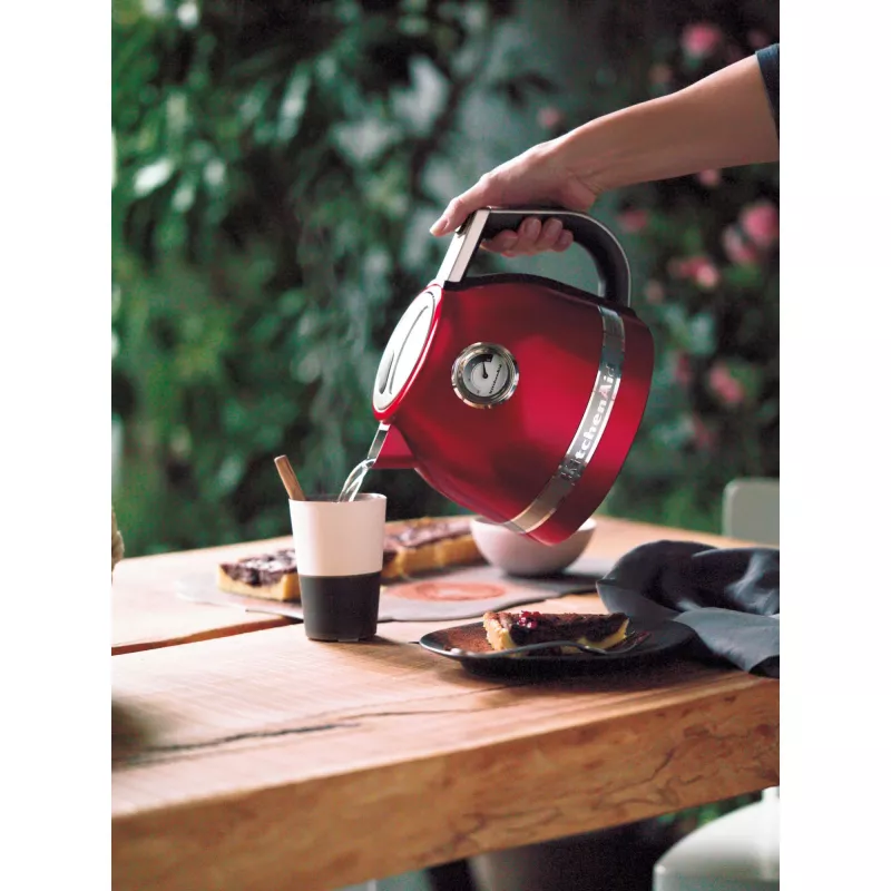 KitchenAid 5KEK1522ECA elektrinis virdulys 1,5 L 2400 W Raudona