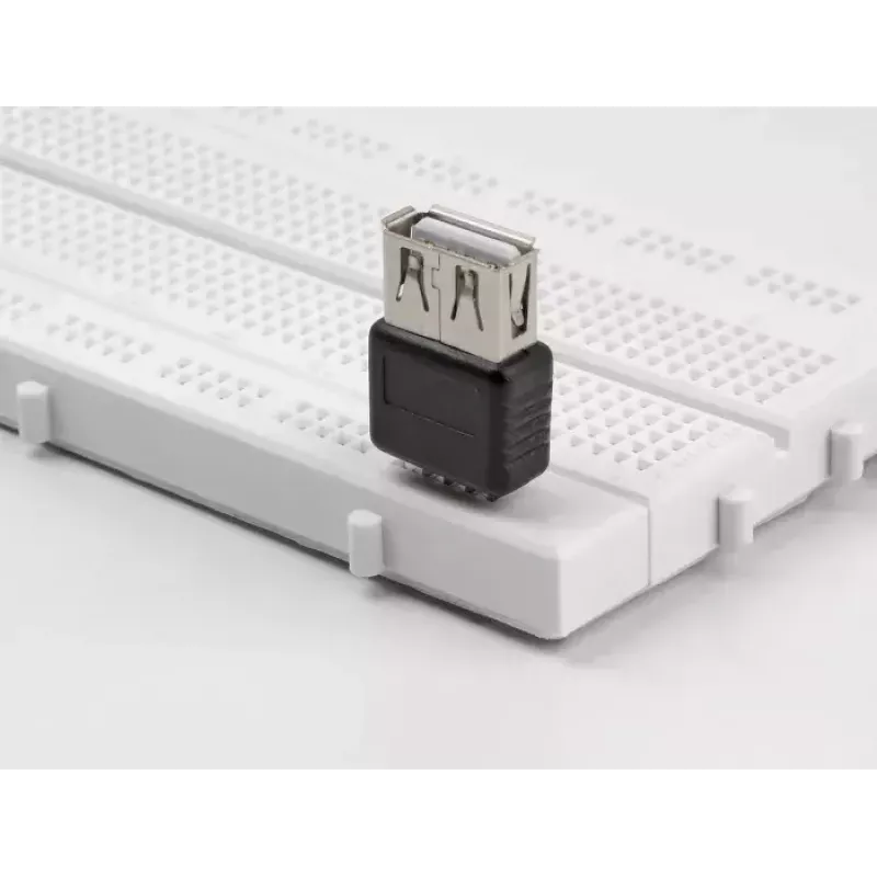 DeLOCK adapteris USB 2.0 Type-A kištukinis lizdas į 4 kontaktų plokštę, juodas, sidabrinis, 5V