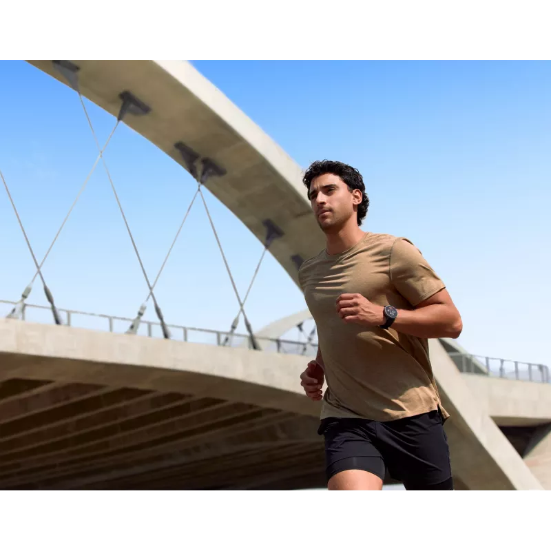Išmanusis laikrodis Amazfit Active Max apvalus AMOLED 1,5 colio 480×480 jutiklinis ekranas 64 MB RAM 4 GB 658 mAh juodas