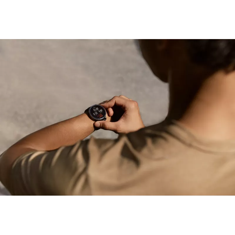 Išmanusis laikrodis Amazfit Active Max apvalus AMOLED 1,5 colio 480×480 jutiklinis ekranas 64 MB RAM 4 GB 658 mAh juodas