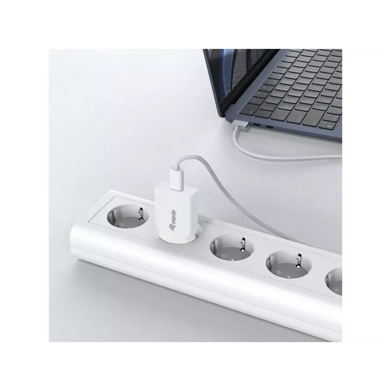 Sieninis įkroviklis EQUIP 1 prievado 20W GaN USB-C PD — 100–240V įvestis, 12V maks. išvestis, balta
