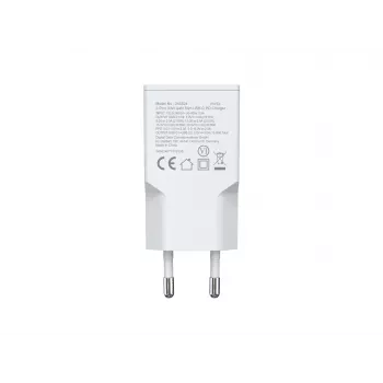 EQUIP 2 prievadų 30 W GaN plonas USB-C PD įkroviklis — 2 USB-C prievadai, 100–240 V įvestis, maks. 20 V išvestis, baltas