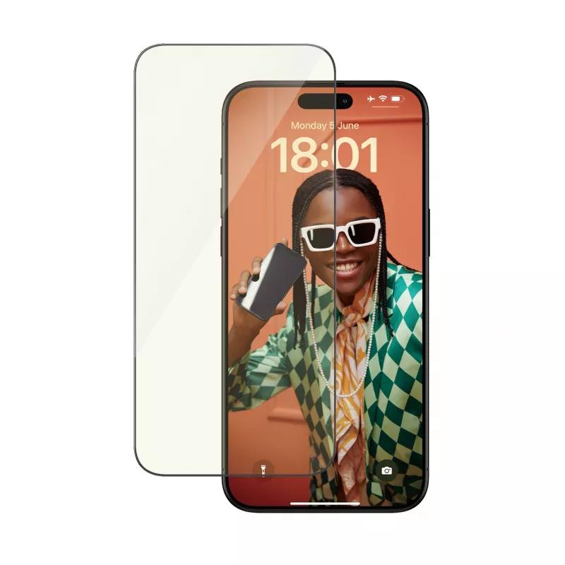 PanzerGlass ® EyeCARE™ Screen Protection iPhone 15 Pro Max | Ultra-Wide Fit w. EasyAligner