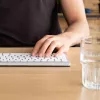 R-Go Tools ergonominė klaviatūra R-Go Compact Break, kompaktiška klaviatūra su pertraukų programine įranga, AZERTY (BE), Bluetooth, balta