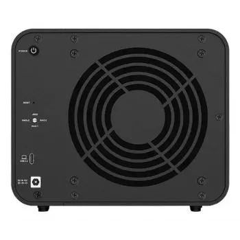 TerraMaster D8 HYBRID disko masyvas Stalinio tipo Juoda 4 vietų HDD SSD