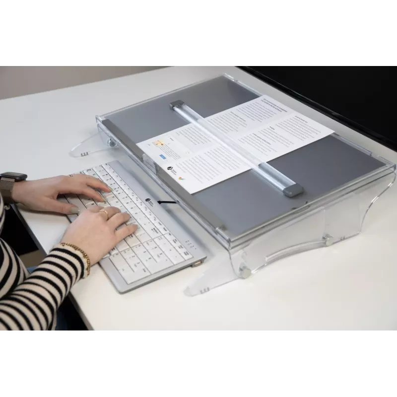 BakkerElkhuizen FlexDesk 640 su ComfortRead reguliuojamo aukščio stovas