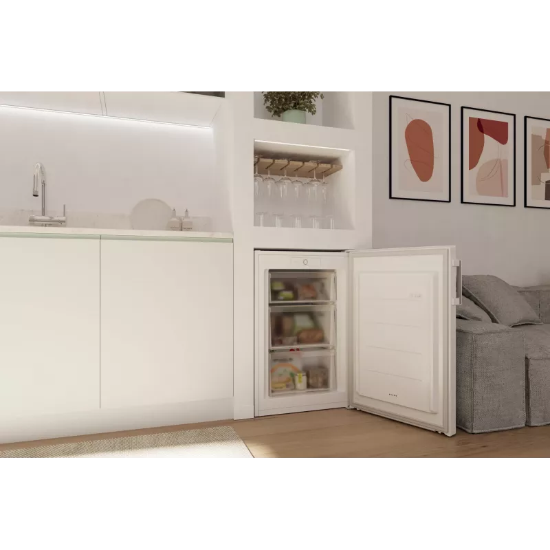 Candy CNUQ2L58EWH vertikalus šaldiklis laisvai pastatomas 90 L baltas