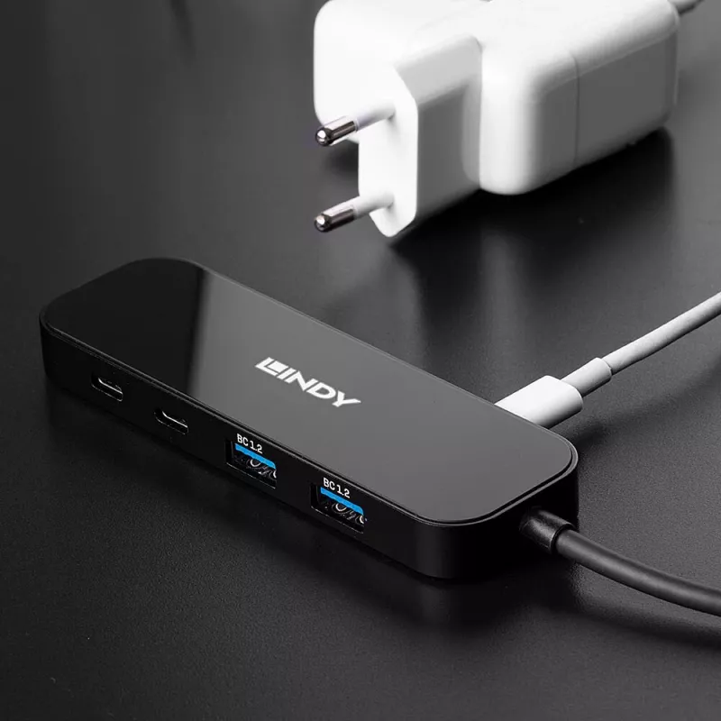Lindy 4 prievadų USB 3.2 Gen 2 šakotuvas