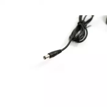 Maitinimo adapteris keitiklis Xoro CA1224 Auto juodas