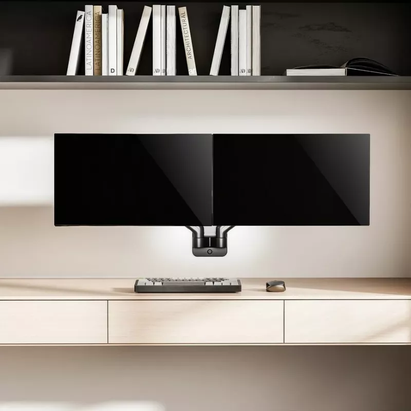 Equip 17 colių – 32 colių dviejų monitorių sieninis laikiklis