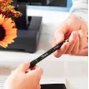 Ištraukiamas gelinis rašiklis Sharpie S-Gel Juoda — baltas korpusas, 0,7 mm vidutinis antgalis, spaustukas, abiem rankoms tinkama