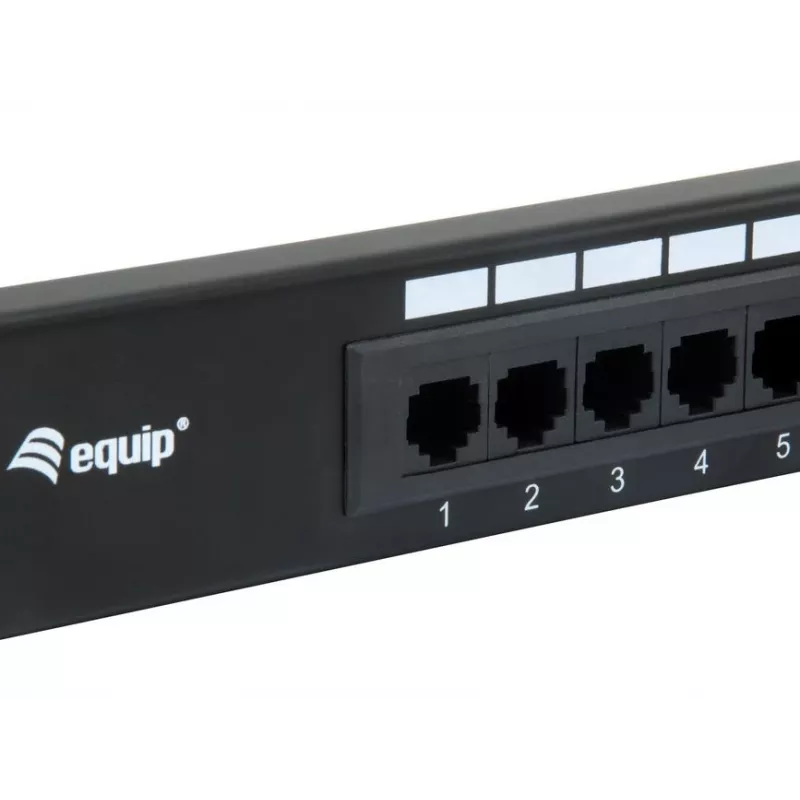 Equip 16 prievadų Cat.5e neekranuotas pataisų skydas, juodas