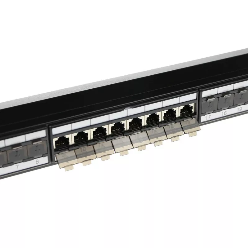 ACT pataisų skydelis 24 prievadų ekranuotas CAT6A su dangčiu CAT6A