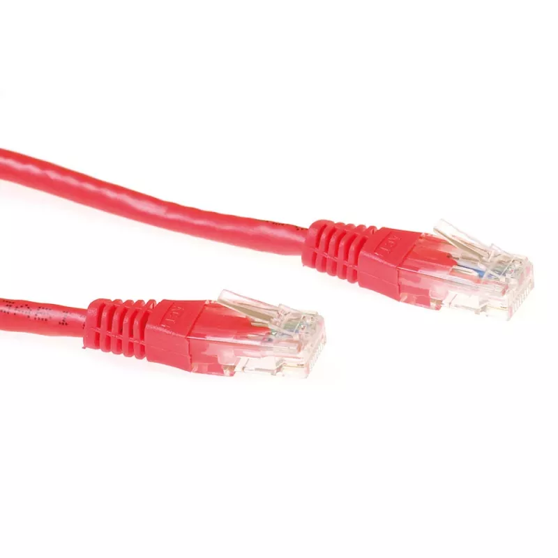 ACT raudonas 1,5 metro U/UTP CAT6 komutacinis kabelis su RJ45 jungtimis
