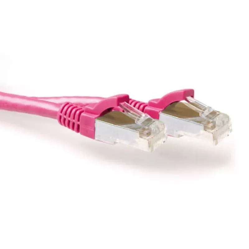 ACT Rožinis 7 m LSZH S/FTP CAT6A komutacinis kabelis su apsaugotomis RJ45 jungtimis