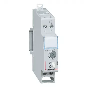 Elektros skirstomojo skydo priedas Legrand 4704 Plotis 100 mm Gylis 220 mm Aukštis 100 mm