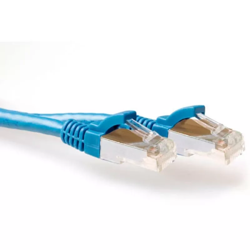 ACT mėlynas 0,5 metro S/FTP CAT6A komutacinis kabelis su užraktu ir RJ45 jungtimis