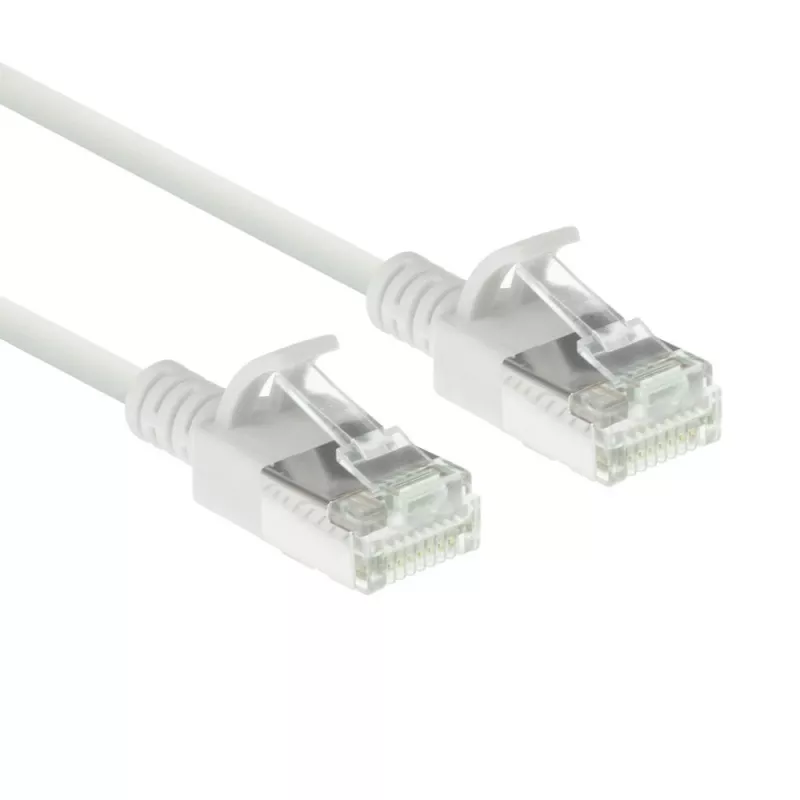 ACT baltas 3 m LSZH U/FTP CAT6A duomenų centro plonas komutacinis kabelis su apsauginiais RJ45 kištukais