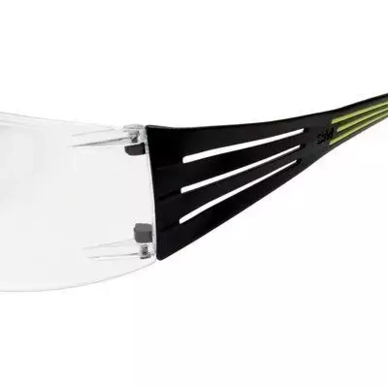 Apsauginiai akiniai 3M SF4000CC1 — plastikiniai apsauginiai akiniai, permatomas lęšis, juoda/žalia