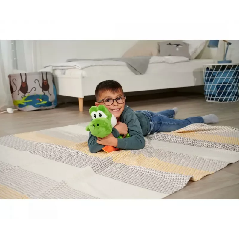 Minkštas žaislas Yoshi, Simba-Dickie, Super Mario tema, modelis 109231012, apie 30 cm