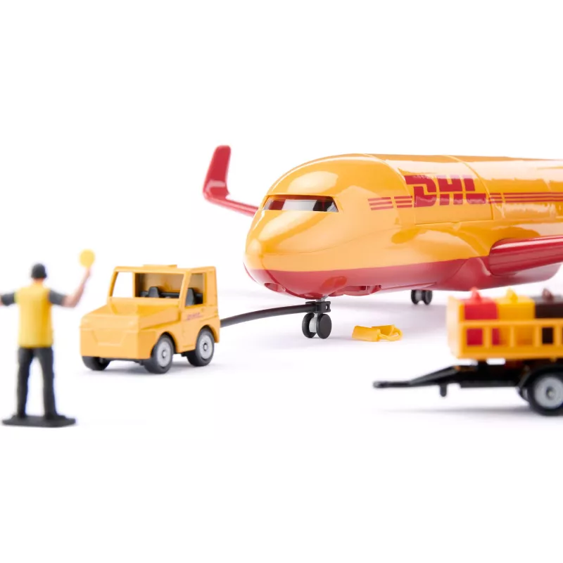 Siku DHL krovininis orlaivis su priedais, surinktas